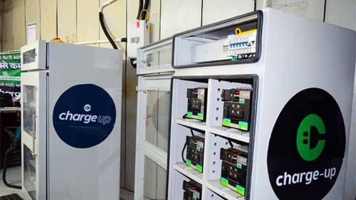 Chargeup Introduces India's First Solar-Powered EV Battery Swapping Station