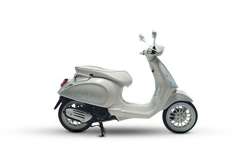 Vespa वेस्पा जस्टिन बीबर एक्स