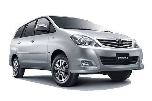 Toyota Innova [2009-2012]