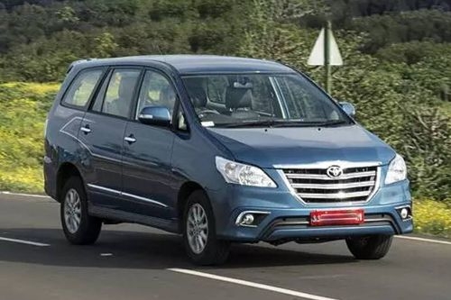 Toyota Innova [2013-2014]