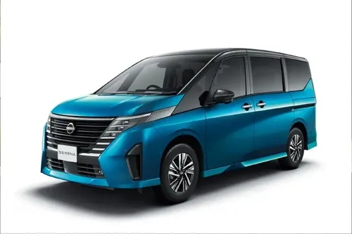 Nissan Serena Left Side Front View